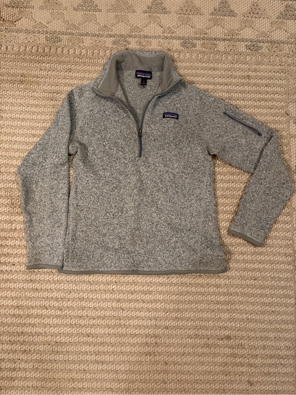 Patagonia Gray Fleece Pullover with Multicolor Logo